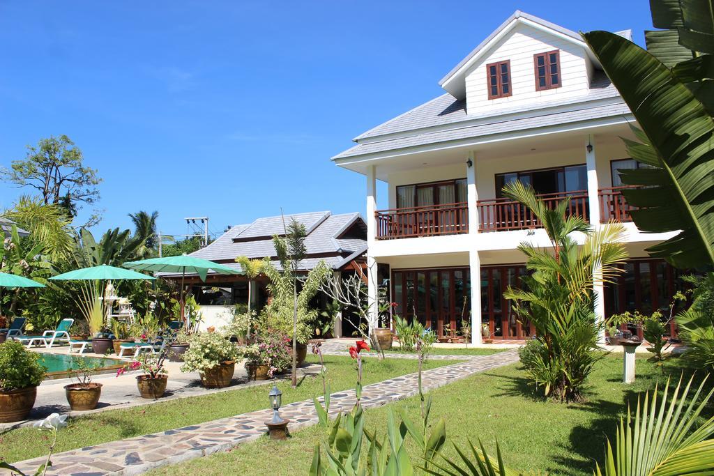 Villa Colina Khao Lak Rooms And Bungalows - Adults Only Bagian luar foto